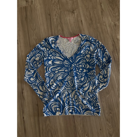 Lilly Pulitzer Sweaters - Lilly Pulitzer Blue White Paisley V-Neck Cotton Blend Sweater Size Medium